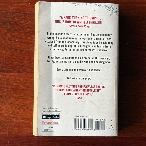 Prey by Michael Crichton - Picture 2 of 6